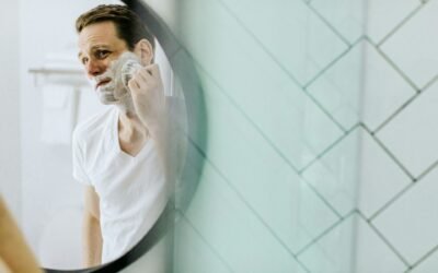 How Often Should You Shave Your Face? Expert Advice